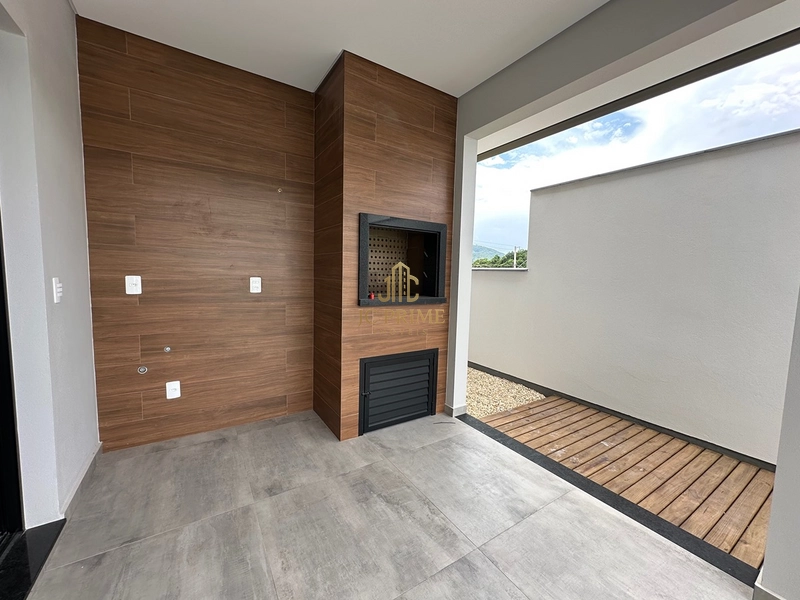 🏠 Casa 3 Dormitórios com área gourmet e piscina: 15ª foto da galeria de imagens do imóvel