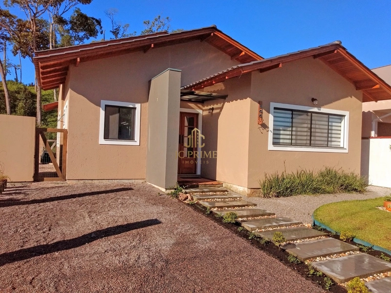 Casa Térrea de Alto Padrão com 3 Dormitórios e Amplo Terreno no Centro de Antônio Carlos/SC: 24ª foto da galeria de imagens do imóvel