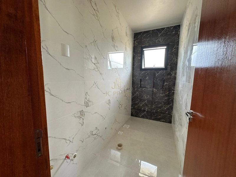 🏠 Casa 3 Dormitórios com área gourmet e piscina: 9ª foto da galeria de imagens do imóvel