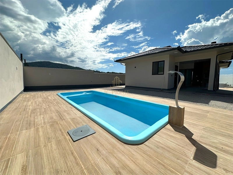 🏠 Casa 3 Dormitórios com área gourmet e piscina: 18ª foto da galeria de imagens do imóvel