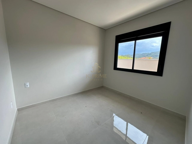 🏠 Casa 3 Dormitórios com área gourmet e piscina: 8ª foto da galeria de imagens do imóvel