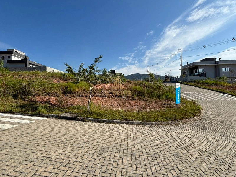 🏡 Terreno de esquina à venda no Loteamento Bremen!: 5ª foto da galeria de imagens do imóvel