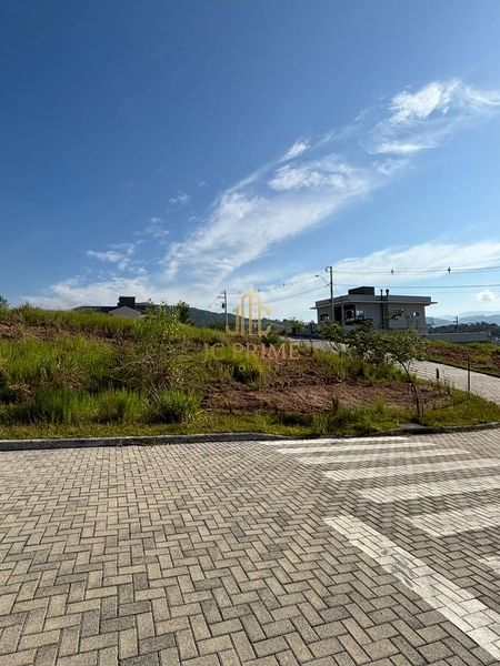 🏡 Terreno de esquina à venda no Loteamento Bremen!: 14ª foto da galeria de imagens do imóvel