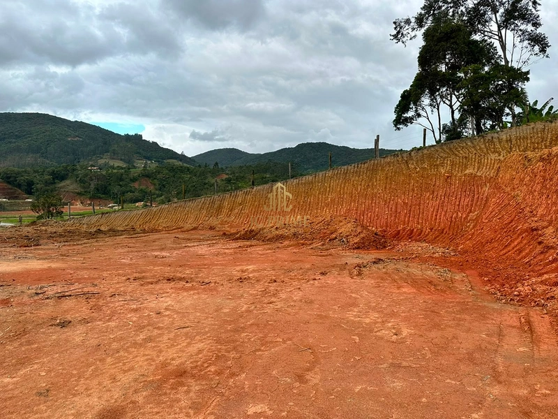  Oportunidade que está ficando cada vez mais rara em Antônio Carlos!: 8ª foto da galeria de imagens do imóvel