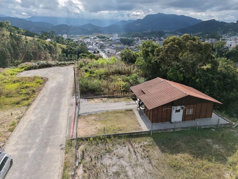 Casa à venda no Centro de Antônio Carlos : 31ª foto da galeria de imagens do imóvel