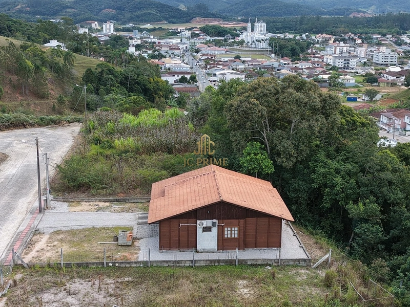 Casa à venda no Centro de Antônio Carlos : 8ª foto da galeria de imagens do imóvel
