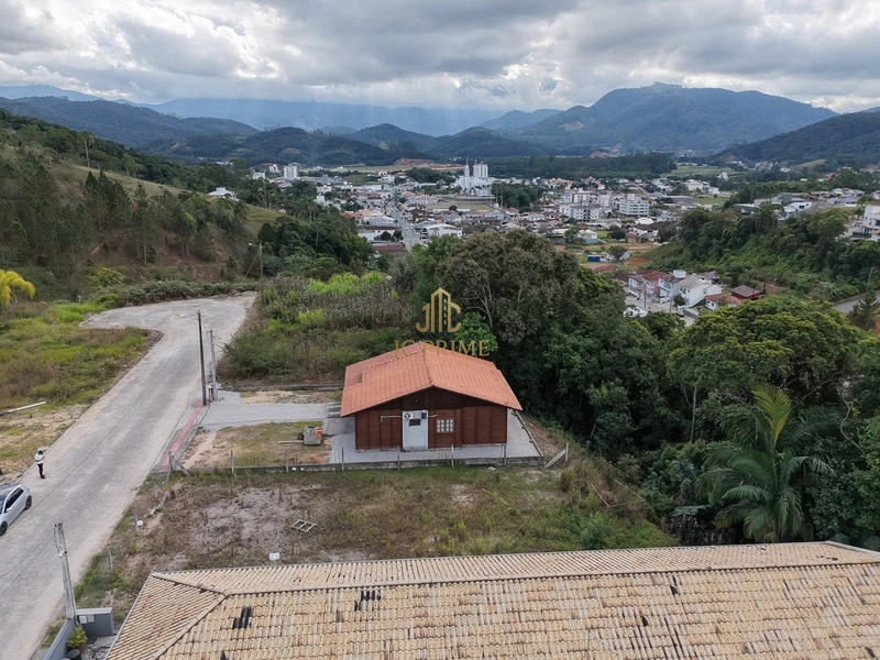 Casa à venda no Centro de Antônio Carlos : 3ª foto da galeria de imagens do imóvel
