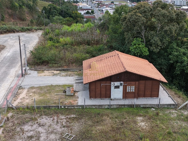 Casa à venda no Centro de Antônio Carlos : 4ª foto da galeria de imagens do imóvel