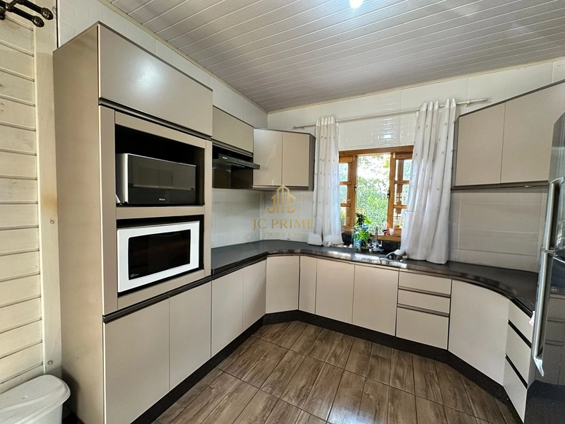 Casa à venda no Centro de Antônio Carlos : 27ª foto da galeria de imagens do imóvel
