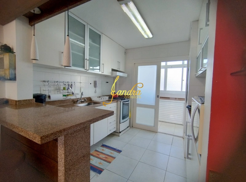 Apartamento beira mar, com vista e sacada: 7ª foto da galeria de imagens do imóvel