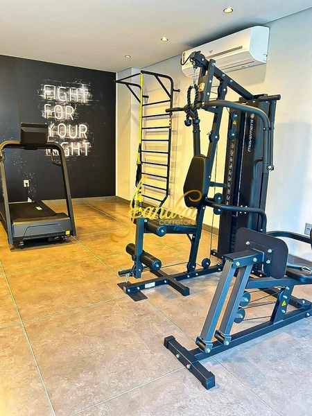 Apartamento de frente mobiliado: 1ª foto da galeria de imagens do imóvel