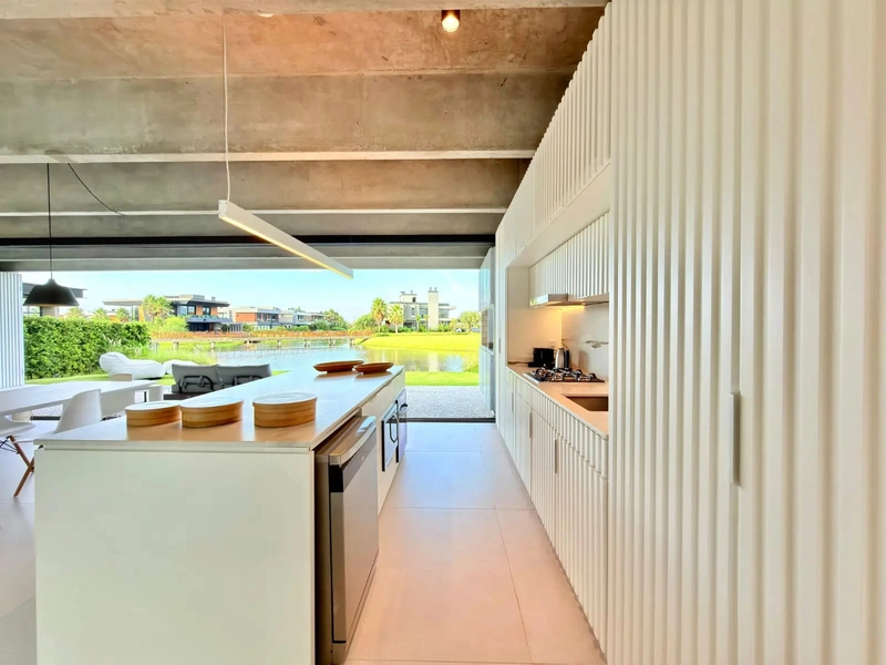 CASA À VENDA EM CONDOMÍNIO: 12ª foto da galeria de imagens do imóvel