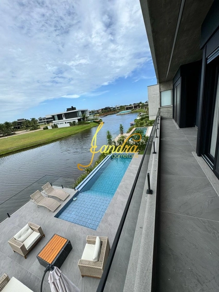 Sobrado mobiliado e decorado, beira Lago: 45ª foto da galeria de imagens do imóvel