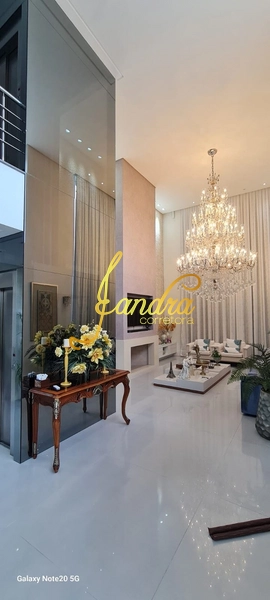 Sobrado triplex com elevador, mobiliado e decorado: 14ª foto da galeria de imagens do imóvel