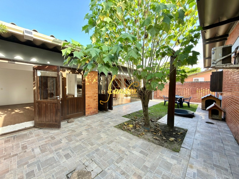 Casa no centro de Xangri-lá, perto do mar Troco por apartamento Capão: 15ª foto da galeria de imagens do imóvel
