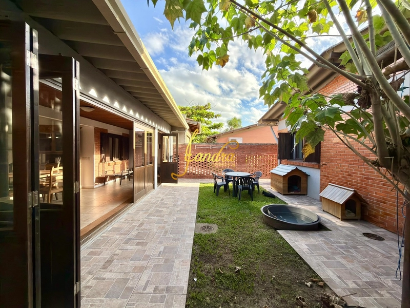 Casa no centro de Xangri-lá, perto do mar Troco por apartamento Capão: 5ª foto da galeria de imagens do imóvel