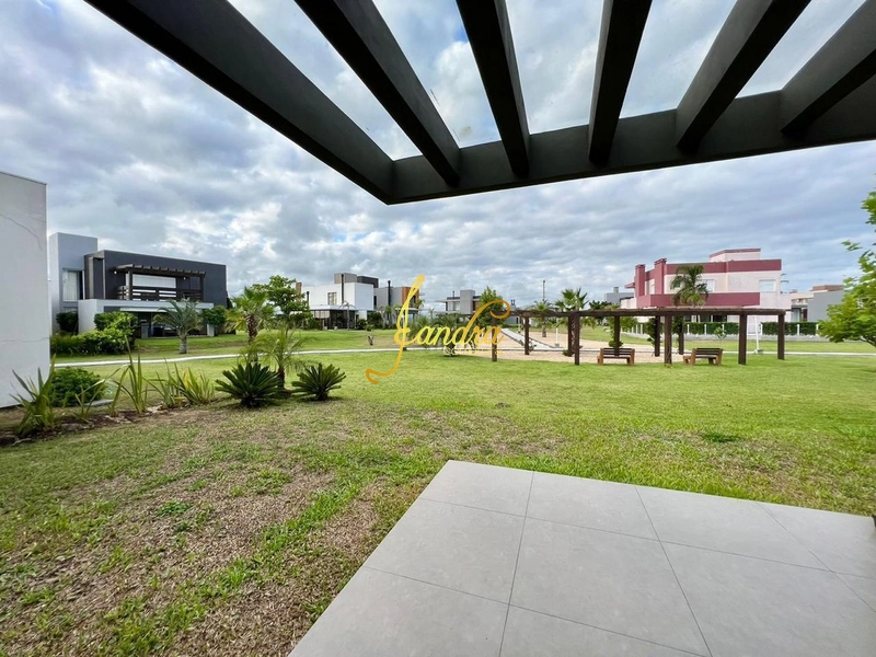 Casa térrea em condomínio fechado: 2ª foto da galeria de imagens do imóvel