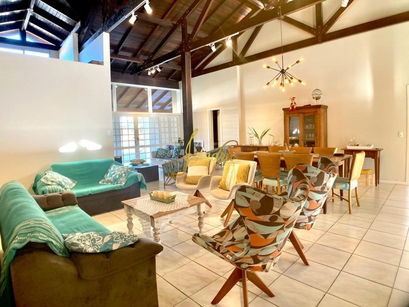 Casa em Atlântida perto mar, com 04 dormitórios e  piscina: 4ª foto da galeria de imagens do imóvel