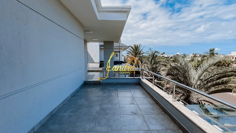 Sobrado com 04 suítes em condomínio fechado: 3ª foto da galeria de imagens do imóvel