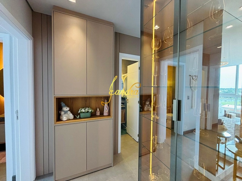 Apartamento de 2 dormitórios , Mobiliado e decorado box duplo: 3ª foto da galeria de imagens do imóvel