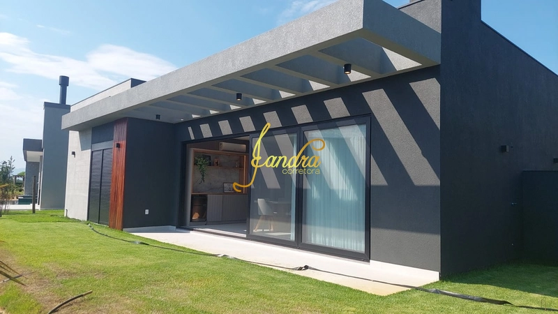 Casa térrea com 4 suítes  mobiliada e decorada: 15ª foto da galeria de imagens do imóvel