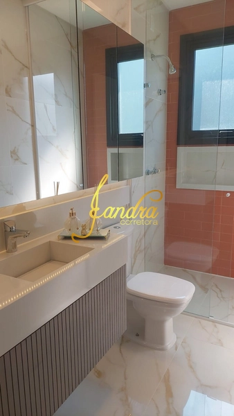 Casa térrea com 4 suítes  mobiliada e decorada: 39ª foto da galeria de imagens do imóvel