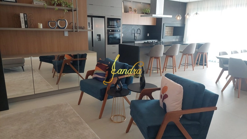 Casa térrea com 4 suítes  mobiliada e decorada: 23ª foto da galeria de imagens do imóvel