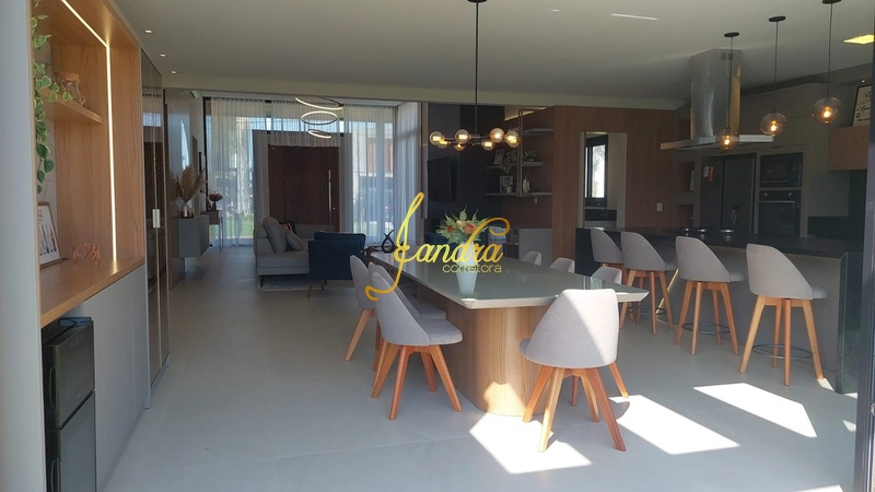 Casa térrea com 4 suítes  mobiliada e decorada: 42ª foto da galeria de imagens do imóvel