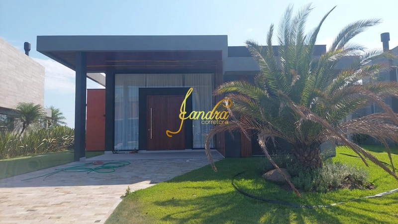 Casa térrea com 4 suítes  mobiliada e decorada: 47ª foto da galeria de imagens do imóvel