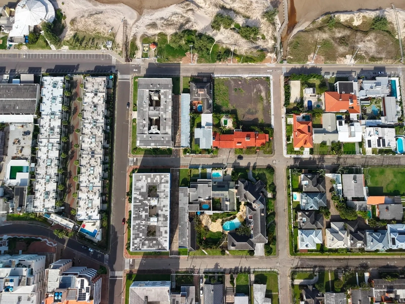 CASA EM BAIRRO À VENDA: 4ª foto da galeria de imagens do imóvel