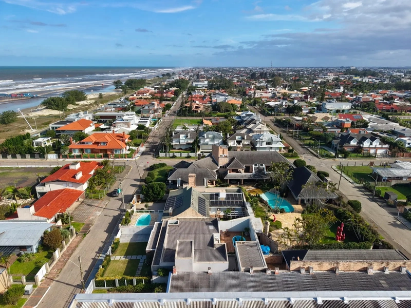 CASA EM BAIRRO À VENDA: 6ª foto da galeria de imagens do imóvel