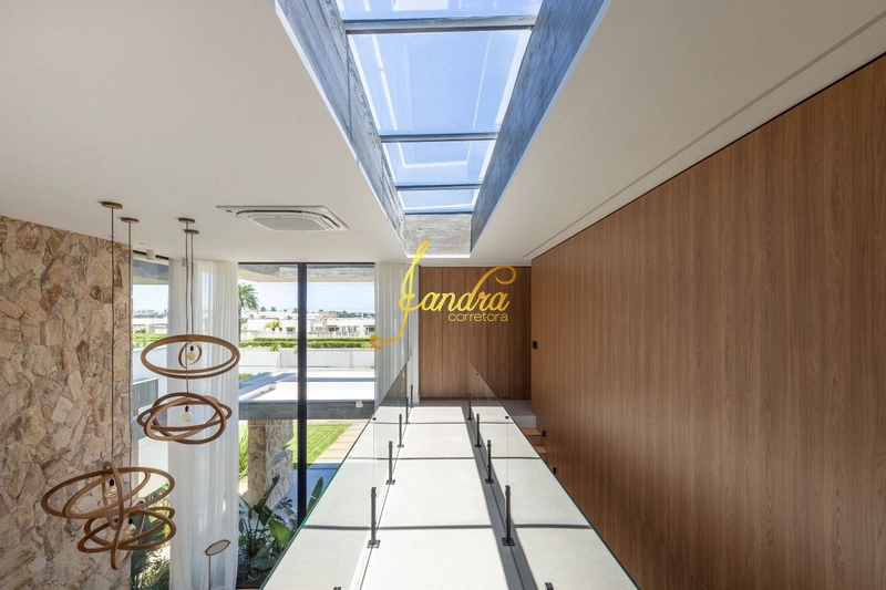 Sobrado beira Lago, mobiliado e decorado com 06 suítes: 25ª foto da galeria de imagens do imóvel