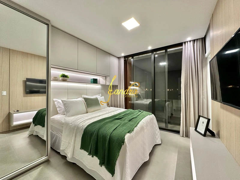 Sobrado Beira Lago,  mobiliado e decorado com 05 suítes e piscina: 20ª foto da galeria de imagens do imóvel
