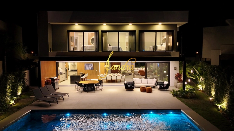 Sobrado Beira Lago,  mobiliado e decorado com 05 suítes e piscina: 57ª foto da galeria de imagens do imóvel