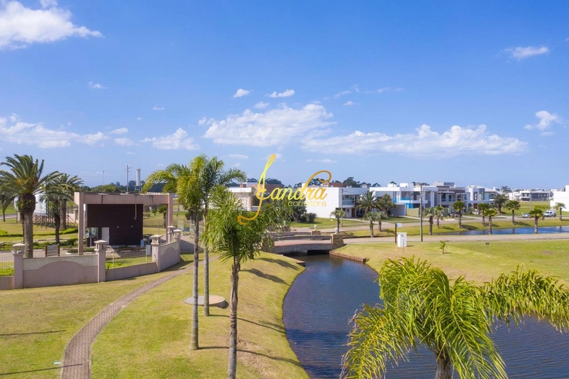 Lote  condominio fechado beira lago: 7ª foto da galeria de imagens do imóvel