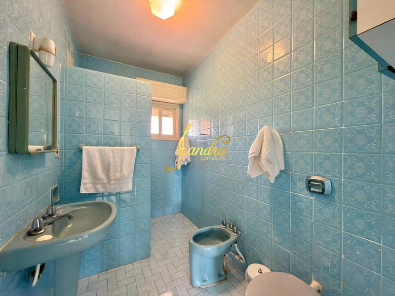 Casa perto do mar e do centrinho de Atlântida,  com dois lotes: 4ª foto da galeria de imagens do imóvel