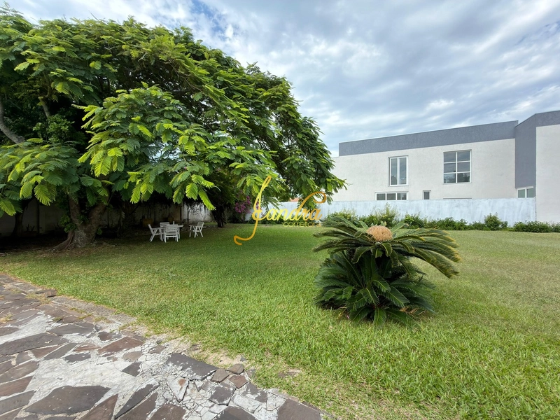 Casa perto do mar e do centrinho de Atlântida,  com dois lotes: 8ª foto da galeria de imagens do imóvel