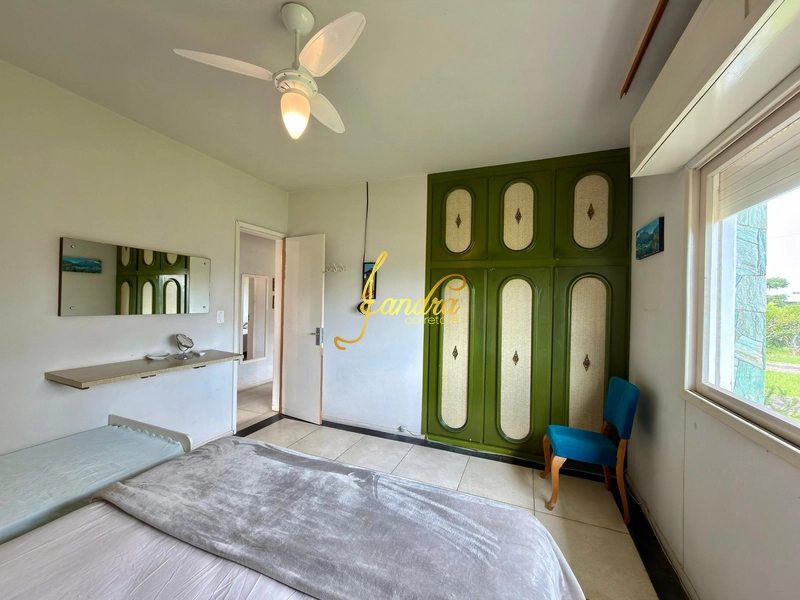 Casa perto do mar e do centrinho de Atlântida,  com dois lotes: 2ª foto da galeria de imagens do imóvel