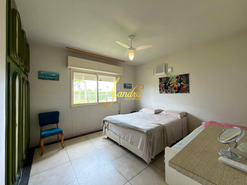 Casa perto do mar e do centrinho de Atlântida,  com dois lotes: 18ª foto da galeria de imagens do imóvel