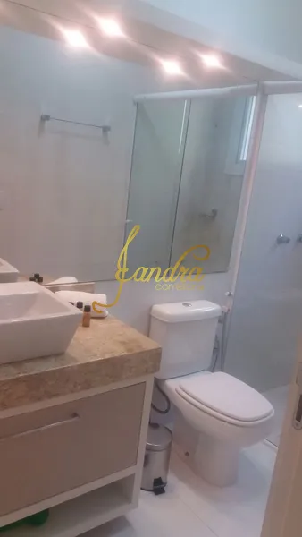 Casa térrea no Enseada com piscina: 12ª foto da galeria de imagens do imóvel