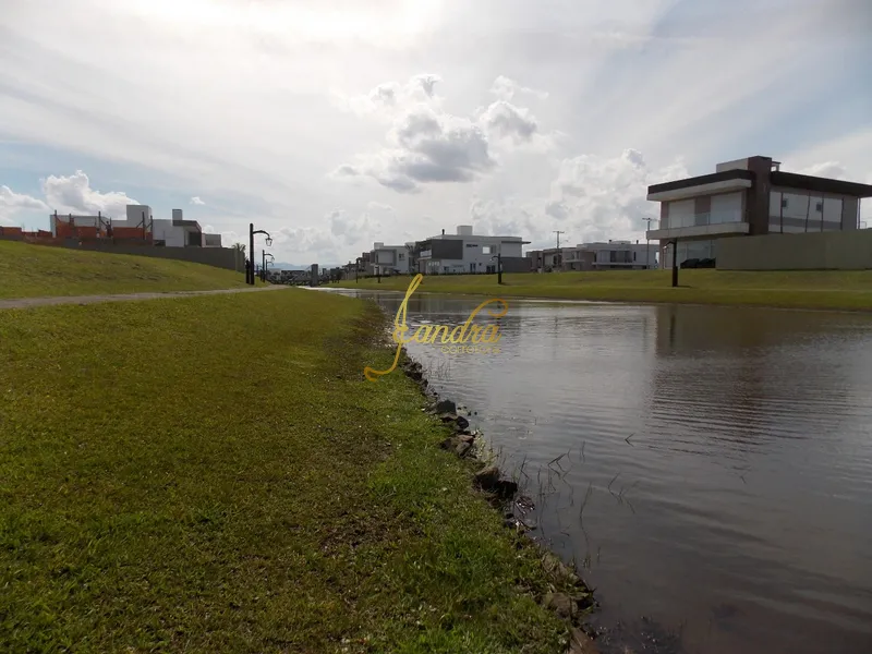 Belíssimo sobrado beira lago no Capão Ilhas Resort: 6ª foto da galeria de imagens do imóvel
