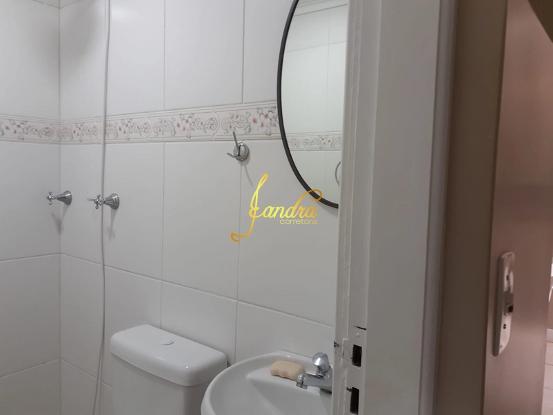 Casa bem localizada, finamente mobiliada e decorada.: 3ª foto da galeria de imagens do imóvel