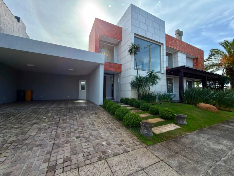 CASA EM CONDOMÍNIO À VENDA: 1ª foto da galeria de imagens do imóvel
