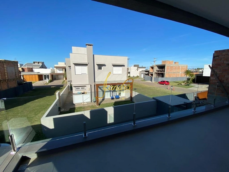 Sobrado novo mobiliado com piscina aquecida: 18ª foto da galeria de imagens do imóvel
