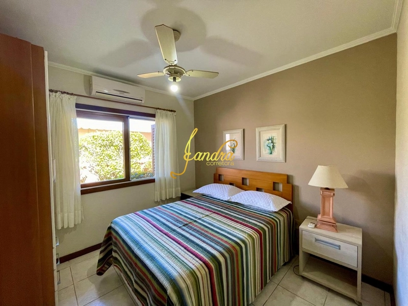 Casa térrea mobiliada e decorada em dois lotes, ótima localização: 30ª foto da galeria de imagens do imóvel