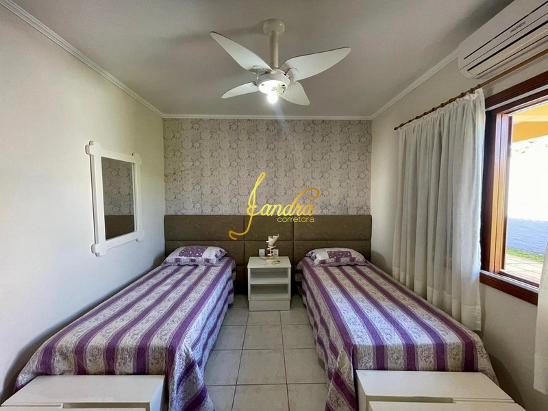 Casa térrea mobiliada e decorada em dois lotes, ótima localização: 56ª foto da galeria de imagens do imóvel