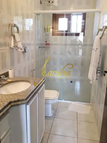 Casa térrea mobiliada e decorada em dois lotes, ótima localização: 76ª foto da galeria de imagens do imóvel
