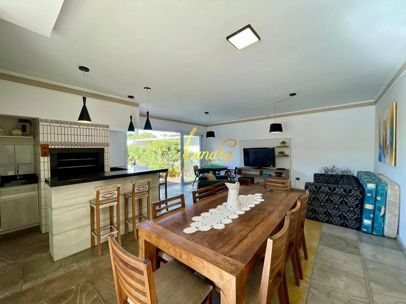 Casa térrea mobiliada e decorada em dois lotes, ótima localização: 37ª foto da galeria de imagens do imóvel