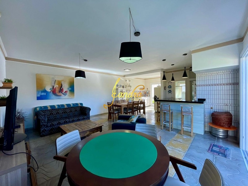 Casa térrea mobiliada e decorada em dois lotes, ótima localização: 49ª foto da galeria de imagens do imóvel