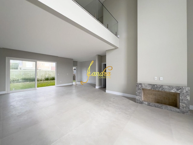 Sobrado no condomínio Sunset com 240m2 de área construída: 3ª foto da galeria de imagens do imóvel